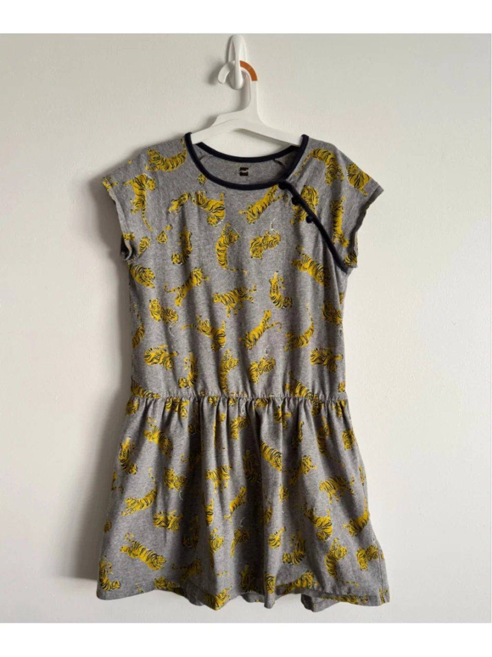 Girls Tea Collection Tiger Print Casual Dress Size 12 Grey Yellow